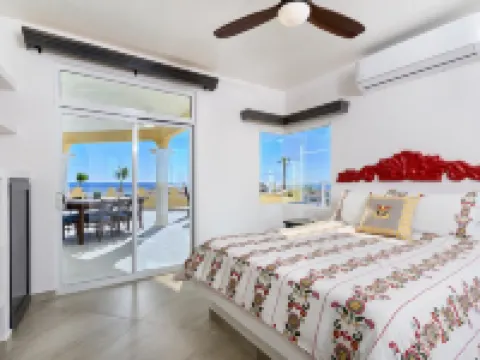 MODERN 5 Star Home in Las Conchas. IMPECCABLY CLEAN,  A+ views. PRIVATE Hotels in Rocky Point