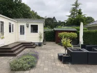Chalet with garden in The Hague / Wassenaar in a well-kept campsite Hotel in zona Giardino Giapponese