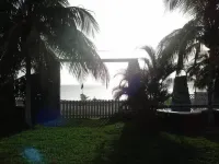 Unbeatable Oceanfront/Beachfront Location 2 Bedrooms Villa Snorkeling Paradise