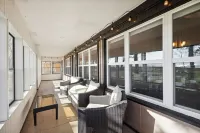 Lakefront Log Cabin - Private Pier & 4 Kayaks! Hotels in Oconto County