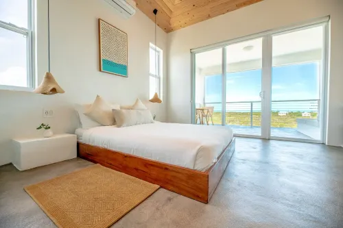 Ponciana Vista w/ Expansive view, pool