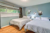 Pregame Pool Matches, 1 Mi to UO Campus - Bungalows