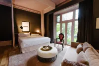 Rosemount Inn - balcony