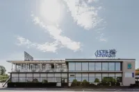 Motell Vätterleden Hotels near Röttle Vattenfall