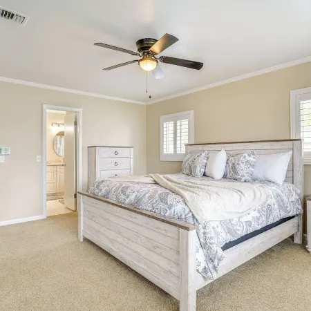 6 Mi to Legoland: Retreat w/ Pool & Fenced Yard