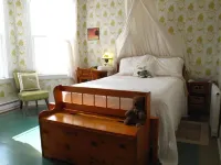The Nelson House Bed & Breakfast Hotels in Stewiacke