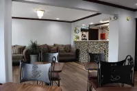 Budget Inn - Troy Hotels in Troy