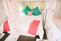 The Vintages Trailer Resort Hotels in Dundee