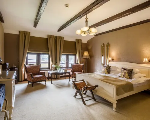 Bohema Boutique Hotel & Spa Hotels near 85 Gallery