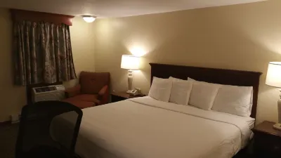 Dartmouth Motor Inn Hotels near University of Massachusetts Dartmouth