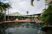Glenmore Palms Motel Hotels in The Caves