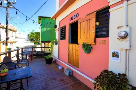 Casa Santurce Отели рядом с достопримечательностью «Old San Juan Art Gallery»