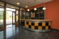 Mala Italia Apartments Hotel di Trzebnica