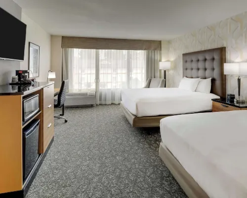 Drury Inn & Suites Birmingham Lakeshore Drive Hotels in Homewood