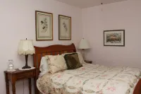 Bear Flag Inn