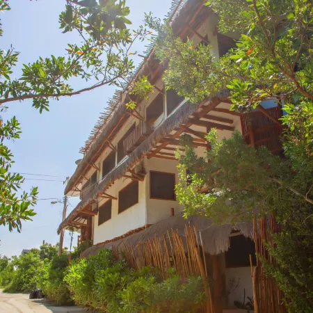 Holbox Deluxe Wellness Apartments