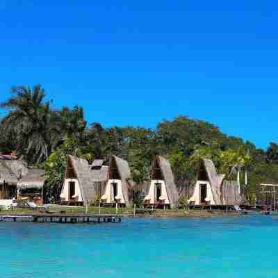 Hotel CasaBakal - A Pie de Laguna - Bacalar Hotel Exterior