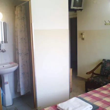 Farah Hotel