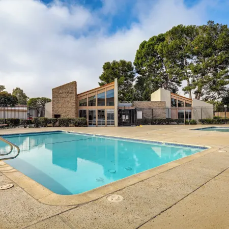 2 Mi to Beaches: Condo w/ Patio in Port Hueneme!