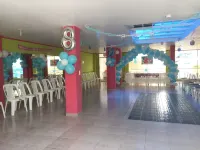 Hostal y Complejo Recreacional la Playita de Monse Hotels in Gonzalez Suarez
