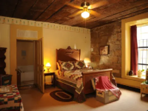 Jailer's Inn Hotels in Bardstown