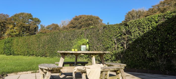 Cennin Hotels in Criccieth