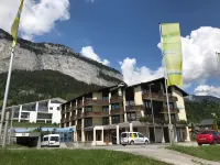 T3 Alpenhotel Flims Hotels in der Nähe von Tschinglenbahn Elm - Tschinglen-Alp