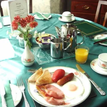 Ashwood Hotel