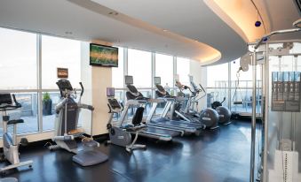 Arlington 2Br/2ba Fully Furnished Apartment in Crystal City 2 Bedroom Apts by RedAwning