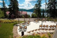 Auberge de La Tour du Lac Hotels in Val-David