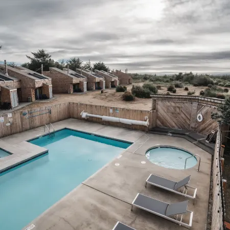 Surfcrest Resort