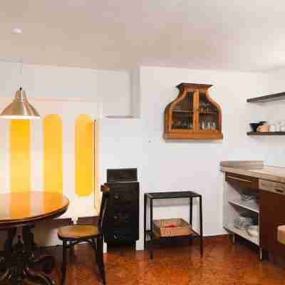 Apartments Golden Roof by Penz Dining/Meeting Rooms
