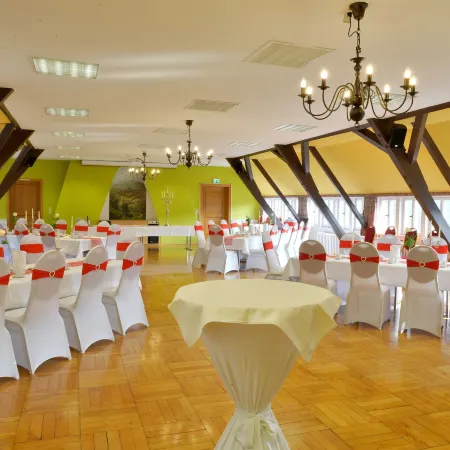 Land- Und Golfhotel Alte Fliegerschule
