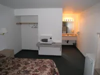 Crown Inn - Motels