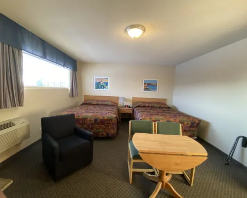Prairie Mountain Inn فنادق في داوفن