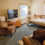 Alaska's Lake Lucille Bed & Breakfast Hotels in Wasilla