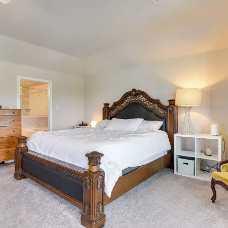 La Porte Home w/ Balconies: Walk to Beach!
