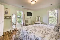 'Thomson Farm' Classic Home < 10 Mi to Vineyards! Hotel di Leesburg
