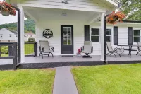 Mullens Home - Close to Hatfield-McCoy Trailhead! - 3-Star