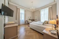 Hotel Adria Hotels in Merano