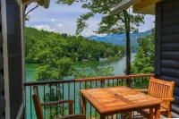 The Lodge on Lake Lure Hotels in Cooper Gap