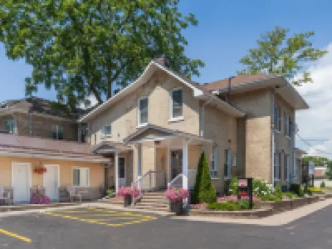 Kent Inn Hoteles en Lindsay