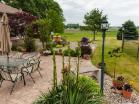 Scottish Bed & Breakfast Hotels in Marshall County