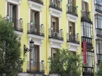 Hostal Oriente Hotels in Madrid City Center