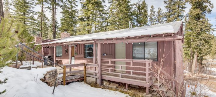 The Cabins at Cloudcroft Hotels in Otero County