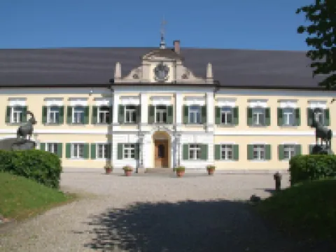 施米德法式城堡酒店 艾夏赫-費里德貝格縣酒店