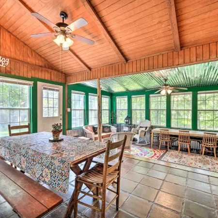 Wimberley Home on Creek and Close to Downtown!