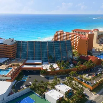 Crown Paradise Club Cancun - All Inclusive
