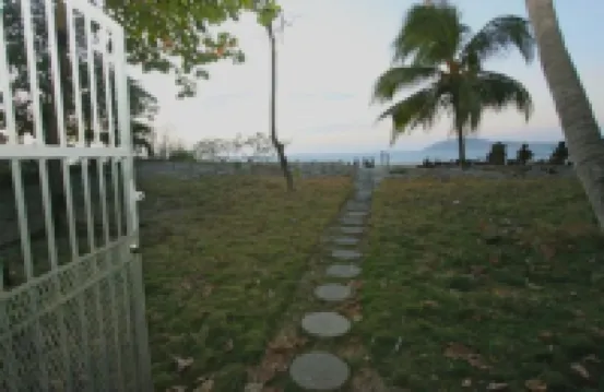 On the Beach. Casita Del Mar is a Studio - Sleeps 2. Great Reviews. Private.