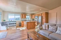 Oakhurst Duplex ~ 13 Mi to Yosemite National Park!